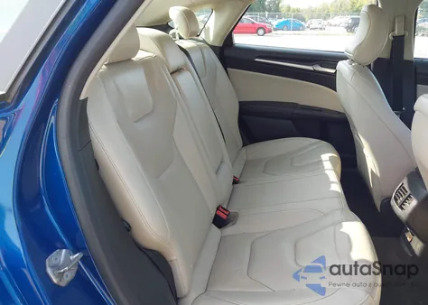 2018 Ford Fusion Titanium z USA, uszkodzony, nr VIN 3FA6P0D95JR247455